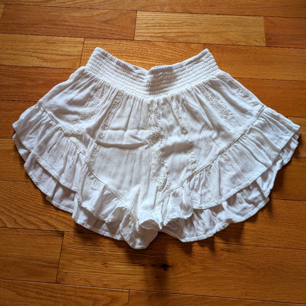 [SOLD] Ocean drive white matching beach set - Picture 3 of 5